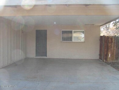 CARPORT