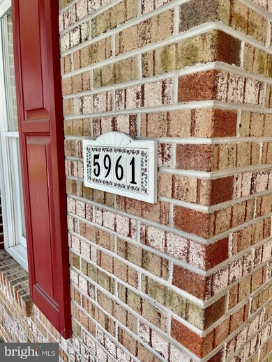 5961 Huntingdon Cir, Harrisburg, PA 17111 - photo 2