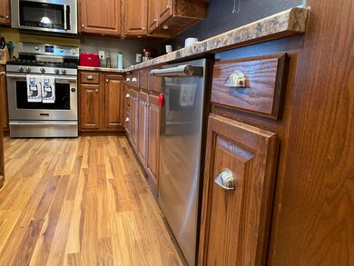 Kitchen 3<|><|>