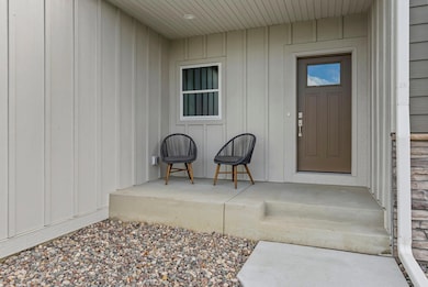 1195 Ivy Way, Faribault, MN 55021 - photo 4