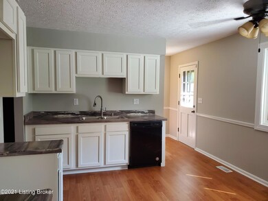 234 Azure Dr, Mount Washington, KY 40047 - photo 6