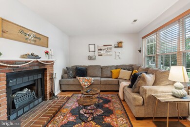 11185 Sussex Ct, Fredericksburg, VA 22407 - photo 7