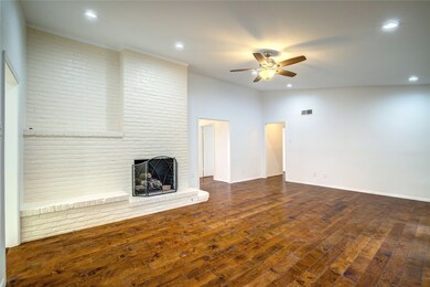 6142 E Lovers Ln, Dallas, TX 75214 - photo 5