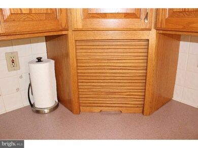 530 Howard Rd, Cherry Hill, NJ 08034 - photo 7