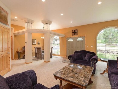 2259 NW Putnam Rd, Bend, OR 97701 - photo 3