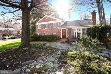 2420 Barbour Rd, Falls Church, VA 22043 - photo 2