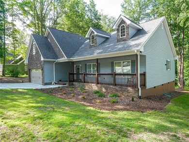 110 Gilstrap Dr, Liberty, SC 29657 - photo 2