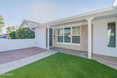 3822 N 36th St, Phoenix, AZ 85018 - photo 4