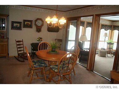 Dining Room Notice the beautiful wooded grounds yo