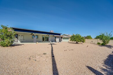 9703 W Wrangler Dr, Sun City, AZ 85373 - photo 5