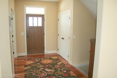 6291 Cascade Pointe Dr SE unit 12, Grand Rapids, MI 49546 - photo 2