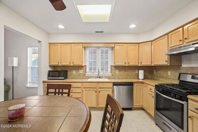 6 Angus Ct, Jackson, NJ 08527 - photo 7