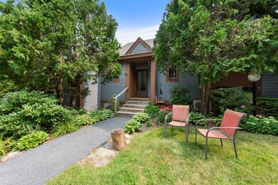 15 Village Rd unit 16, Campton, NH 03223 - photo 4