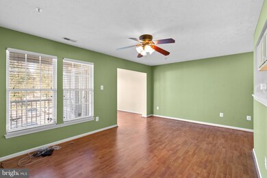 7641 Gladstone Rd, Windsor Mill, MD 21244 - photo 6