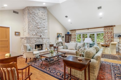 631 Tomahawk Trail, Vero Beach, FL 32963 - photo 4