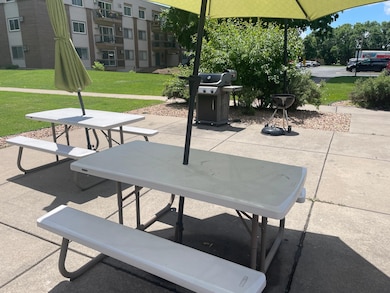 2801 Flag Ave N unit 203, New Hope, MN 55427 - photo 2