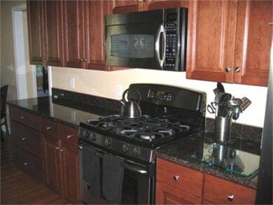 57 Morrison Dr unit 23, Londonderry, NH 03053 - photo 2