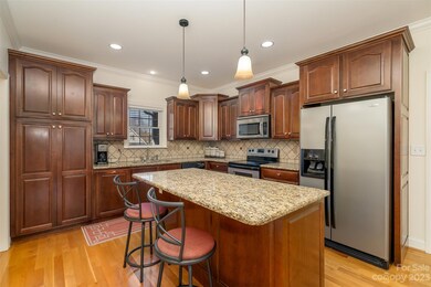 262 Donsdale Dr, Statesville, NC 28625 - photo 4