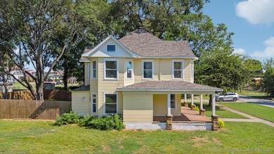 322 S Porter Ave, Okmulgee, OK 74447 - photo 3