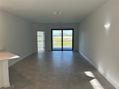 19492 Hinkley Dr, Estero, FL 33928 - photo 4