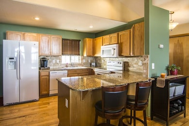 1017 N Olson Hill Ct, Medical Lake, WA 99022 - photo 3