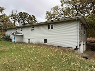 N5616 Biggs Rd, Argyle, WI 53504 - photo 6