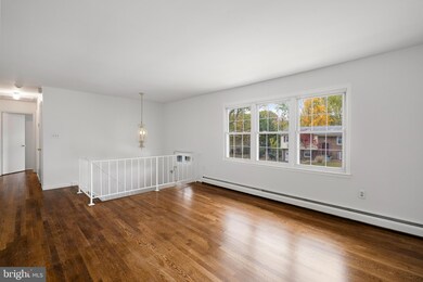13652 Kingsman Rd, Woodbridge, VA 22193 - photo 5