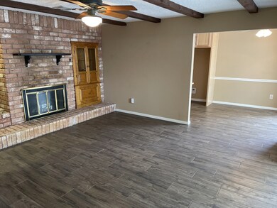 16807 David Glen Dr, Friendswood, TX 77546 - photo 5