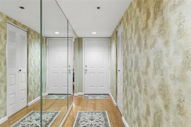 3750 Pinebrook Cir unit 308, Bradenton, FL 34209 - photo 3