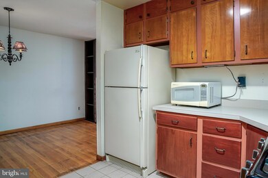 606 Cromwell St, Brooklyn, MD 21225 - photo 6