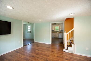 128 Hollis Ave, Warwick, RI 02889 - photo 6