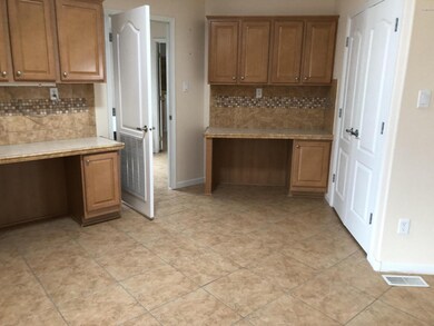 Kitchen/office nook