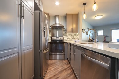 7312 Seawall Blvd unit 115, Galveston, TX 77551 - photo 6