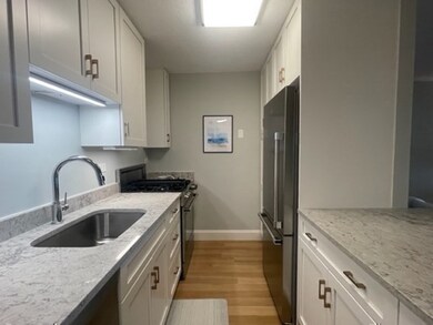 9 Hawthorne Place unit 11H, Boston, MA 02114 - photo 5