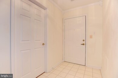 9131 Gracious End Ct, Columbia, MD 21046 - photo 2