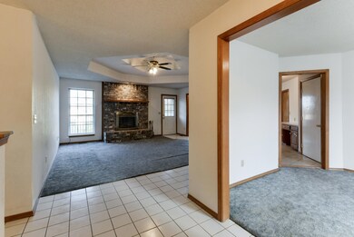 802 N 37th St, Nixa, MO 65714 - photo 2