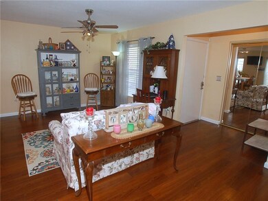 Living Room / Foyer
