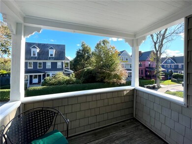 14 Dresser St unit 6, Newport, RI 02840 - photo 4