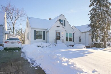 19008 Maple Heights Blvd, Maple Heights, OH 44137 - photo 2