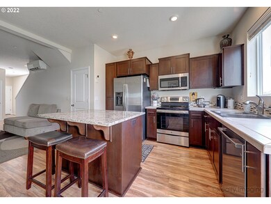 12953 SE 155th Ave, Happy Valley, OR 97086 - photo 4