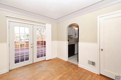 624 SW Grandview Ave, Topeka, KS 66606 - photo 3