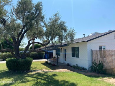 2038 N 29th St, Phoenix, AZ 85008 - photo 2
