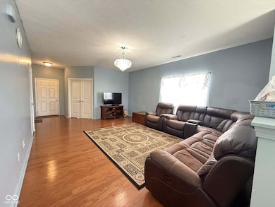 621 Appleseed Way, Indianapolis, IN 46217 - photo 3