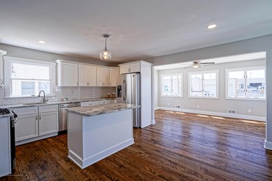 New Construction In Seaside-print-016-02