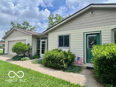 1802 Laurel Dr, Columbus, IN 47203 - photo 5