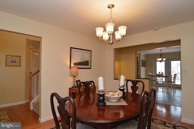 410 E 3rd St, Bernville, PA 19506 - photo 4