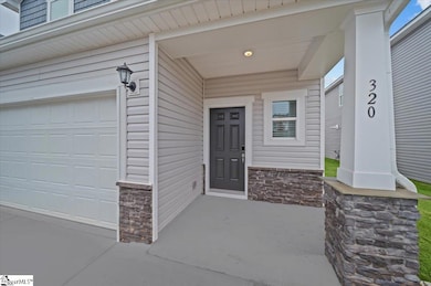 320 Fair Cross Cir, Greenville, SC 29607 - photo 3