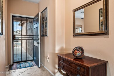 05-Interior Entry Way