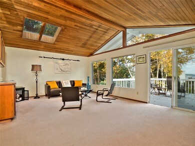 8311 Talbot Rd, Edmonds, WA 98026 - photo 4