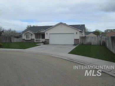 2113 Fall Ct, Nampa, ID 83686 - photo 2